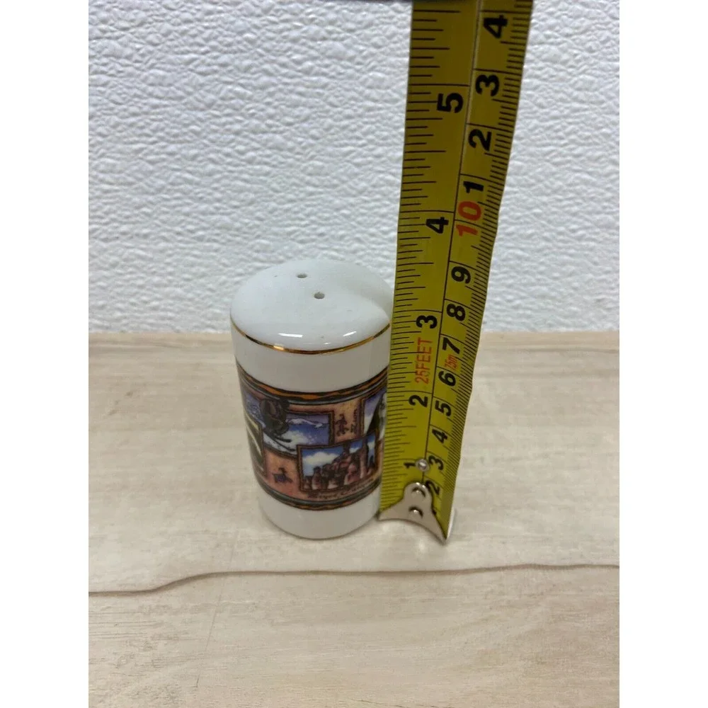 Vintage Utah White Ceramic Salt Shaker Travel Souvenir